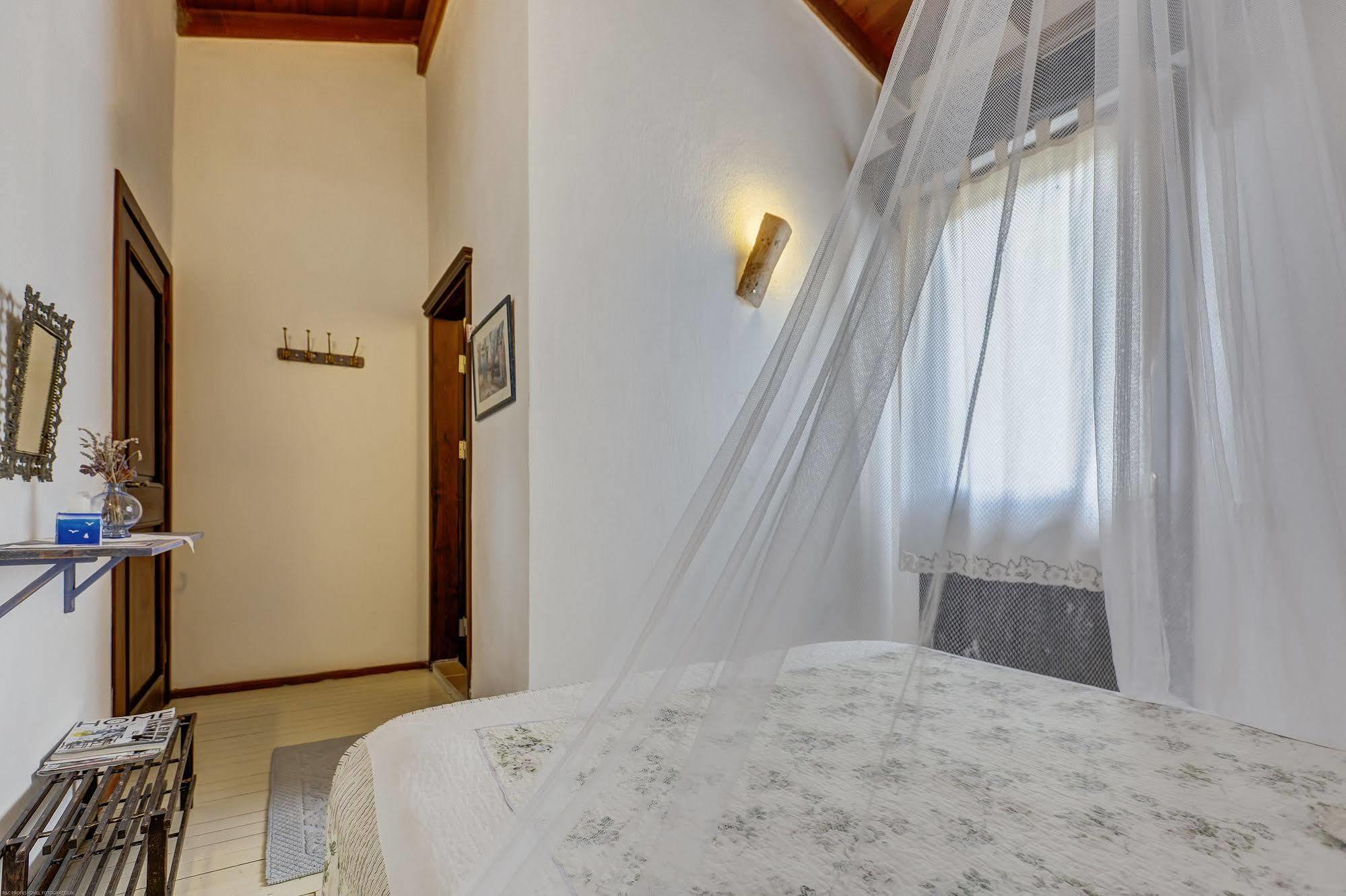 Retro Butik Otel (Adults Only) Чешме Екстер'єр фото